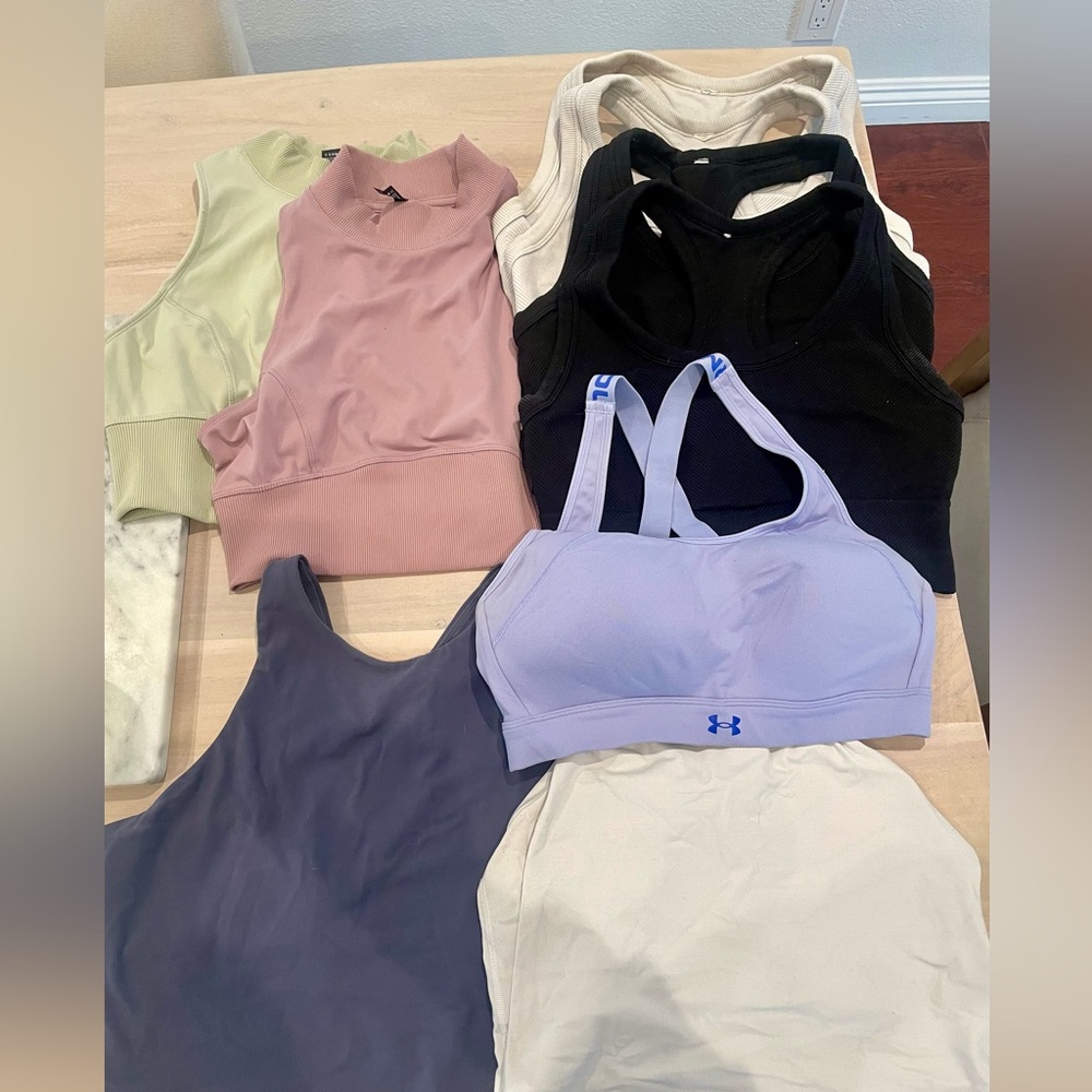 Lot of 9 sports bras Under Armour Athleta 90 degrees large
